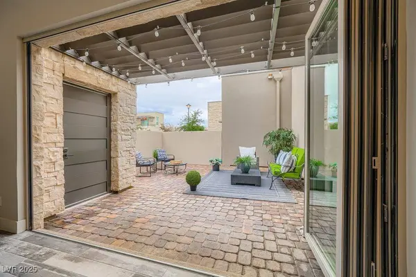 4294 Swift ST, Las Vegas, NV 89135