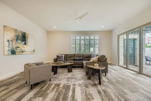 4294 Swift ST, Las Vegas, NV 89135