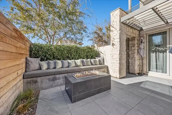 4262 Swift ST, Las Vegas, NV 89135