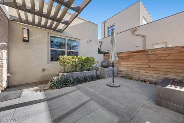4262 Swift ST, Las Vegas, NV 89135