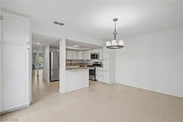 5620 Roseridge AVE, Las Vegas, NV 89107