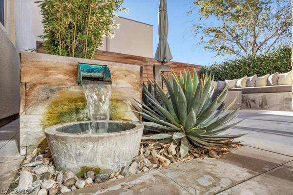4262 Swift ST, Las Vegas, NV 89135