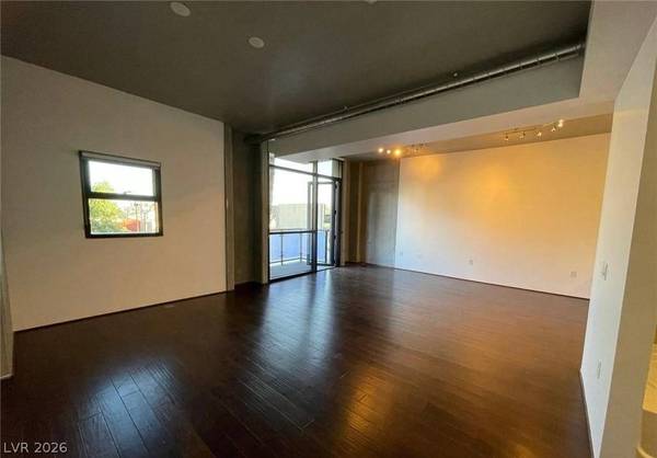353 E Bonneville AVE #275, Las Vegas, NV 89101