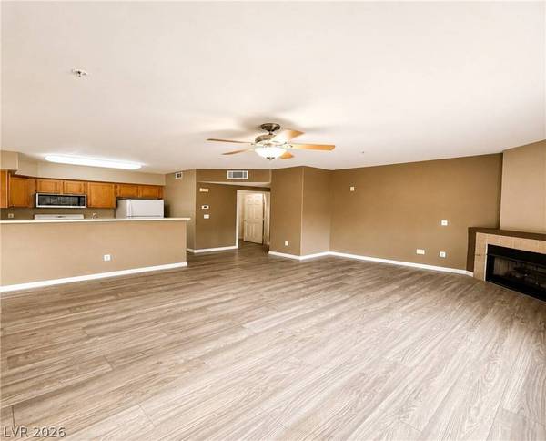 7127 S Durango DR #203, Las Vegas, NV 89113