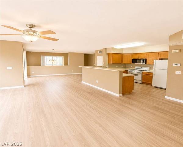 7127 S Durango DR #203, Las Vegas, NV 89113