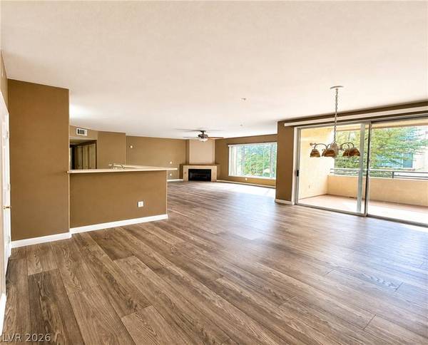 7127 S Durango DR #203, Las Vegas, NV 89113