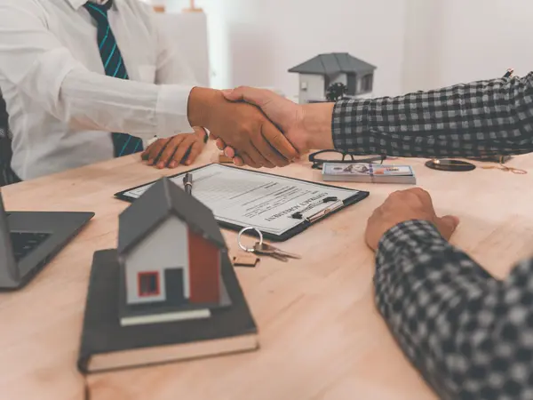 Choosing the Right Realtor in Westchester County,John Buoninfante