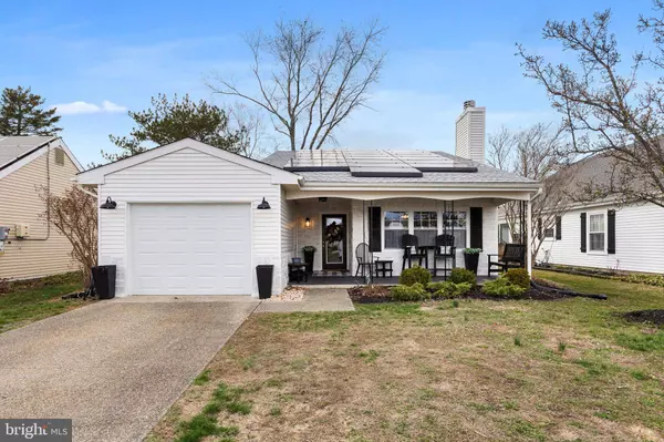 34 CHATHAM PL, Southampton, NJ 08088