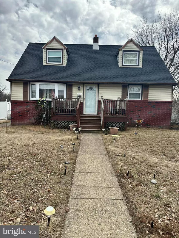 777 DEVENNEY DR, Bellmawr, NJ 08031