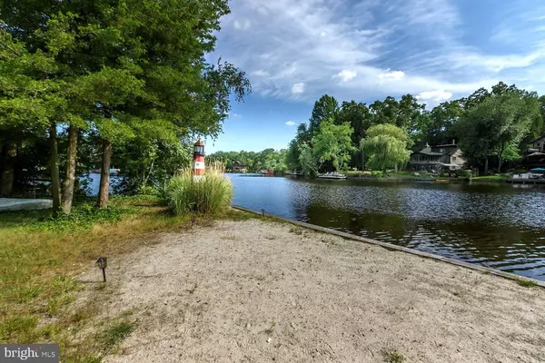 172 CHIPPEWA TRL, Medford Lakes, NJ 08055