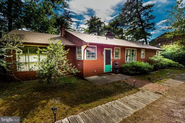 172 CHIPPEWA TRL, Medford Lakes, NJ 08055