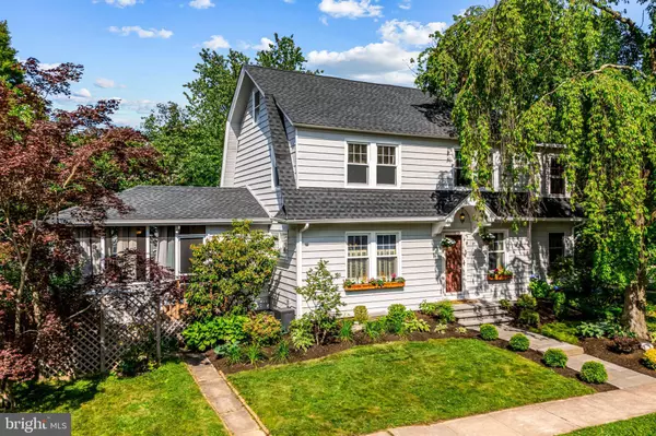 201 LOCUST ST, Moorestown, NJ 08057