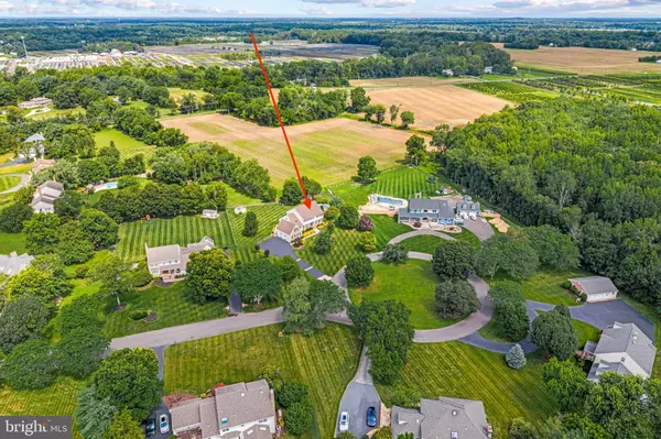 103 FOX CHASE CT, Southampton, NJ 08088