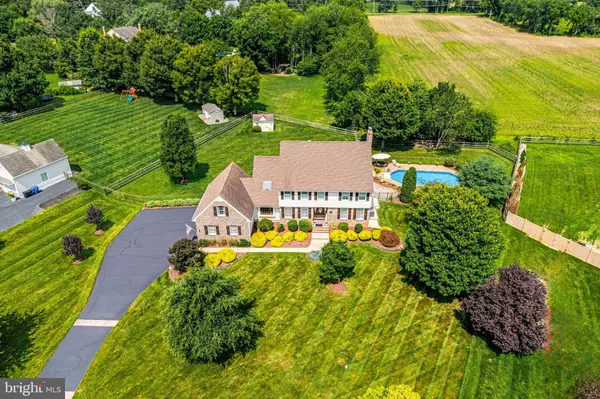 103 FOX CHASE CT, Southampton, NJ 08088