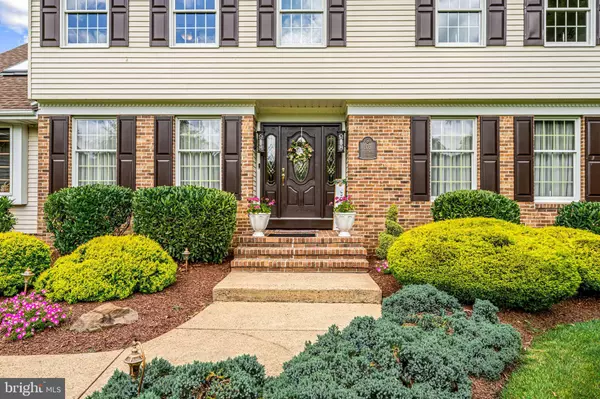 103 FOX CHASE CT, Southampton, NJ 08088