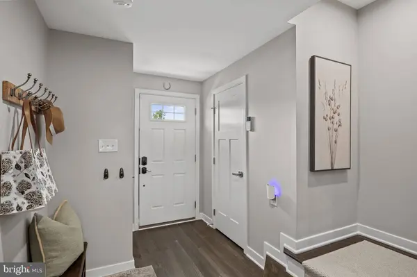 160 HELEN DR, Cinnaminson, NJ 08077