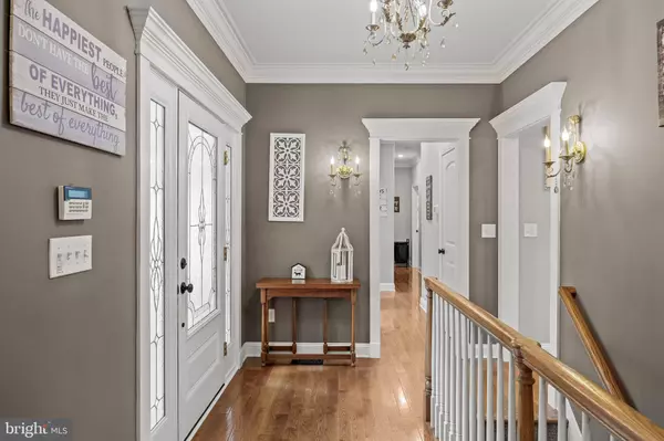 33 CRANBERRY CT, Medford, NJ 08055