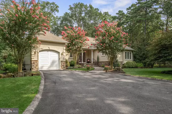 33 CRANBERRY CT, Medford, NJ 08055