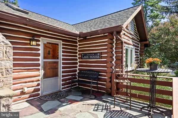 19 CAYUGA TRL, Medford Lakes, NJ 08055