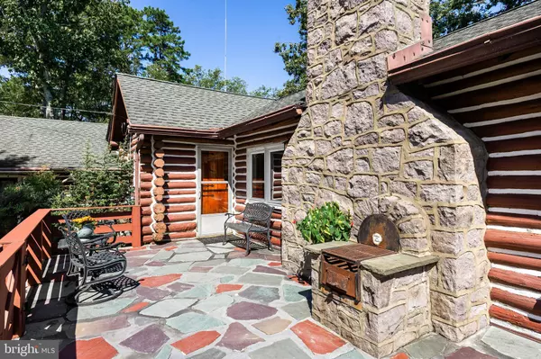 19 CAYUGA TRL, Medford Lakes, NJ 08055