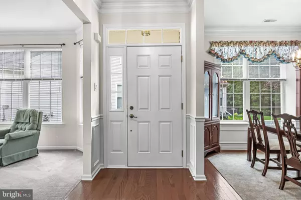 5 THAMES CT, Southampton, NJ 08088