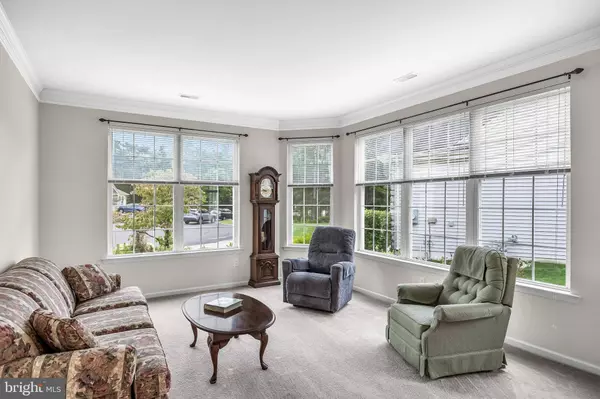 5 THAMES CT, Southampton, NJ 08088