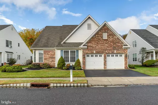 16 HIBISCUS DR, Marlton, NJ 08053