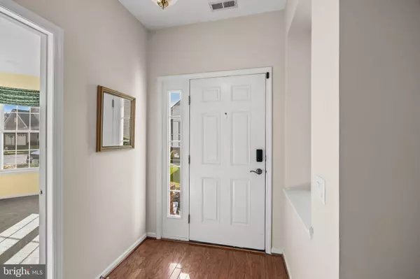 16 HIBISCUS DR, Marlton, NJ 08053