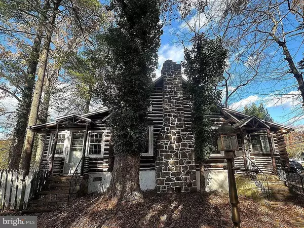 227 E LAKE BLVD, Medford, NJ 08055