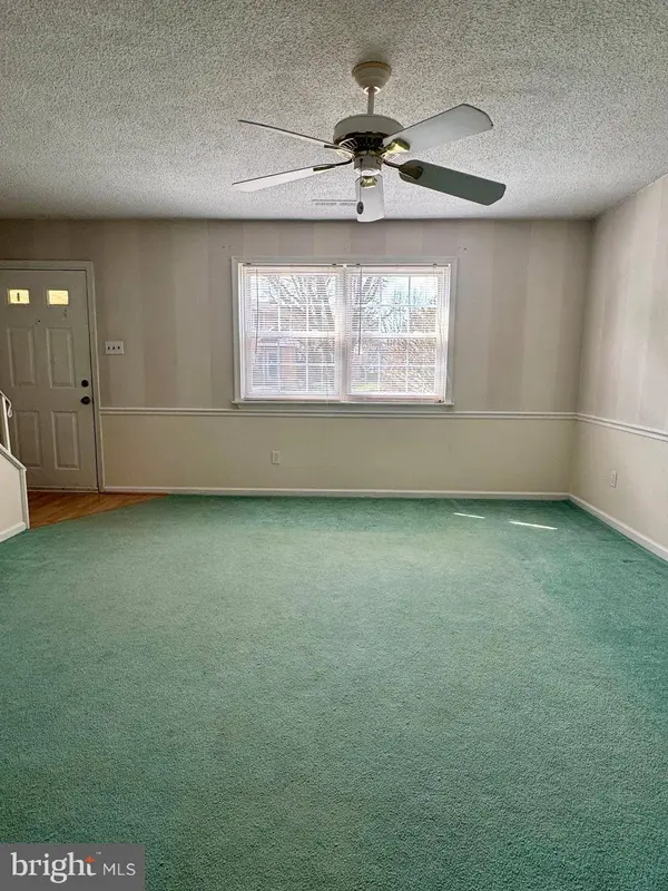 2 EAVES MILL RD, Medford, NJ 08055