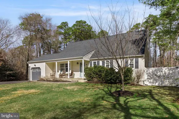 10 YORKSHIRE DR, Medford, NJ 08055