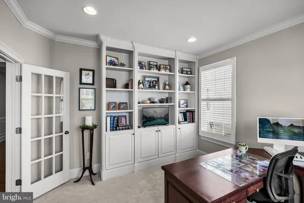 10 BRINKLOW CT, Medford, NJ 08055