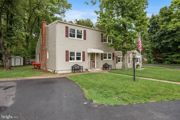 125 IROQUOIS TRL, Medford Lakes, NJ 08055