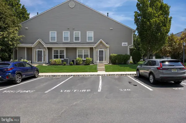 2301 GRAMERCY WAY, Mount Laurel, NJ 08054