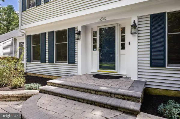 6 COBBLESTONE LN, Shamong, NJ 08088