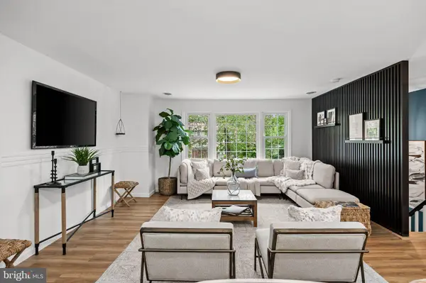 187 S LAKESIDE DR E, Medford, NJ 08055