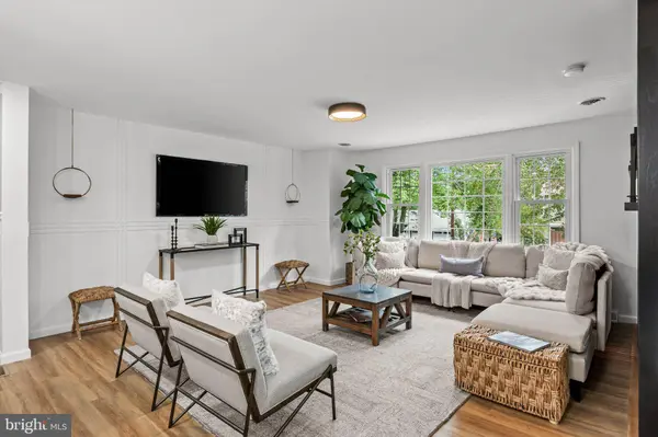 187 S LAKESIDE DR E, Medford, NJ 08055
