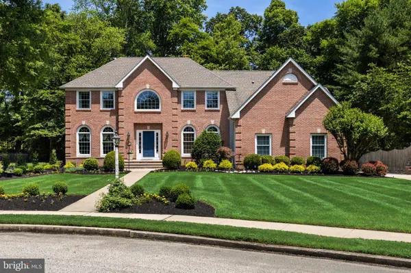 1 LUCAS CT