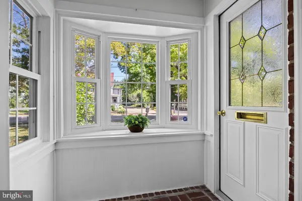 77 E MAIN ST, Marlton, NJ 08053