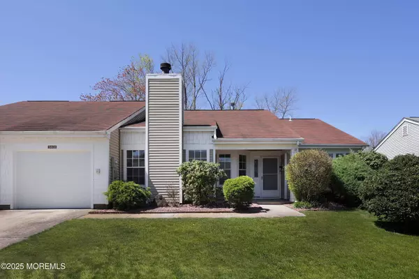 980 Thornbury Lane, Manchester, NJ 08759