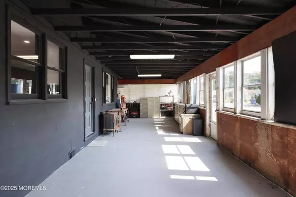 506 Lloyd Road, Toms River, NJ 08753