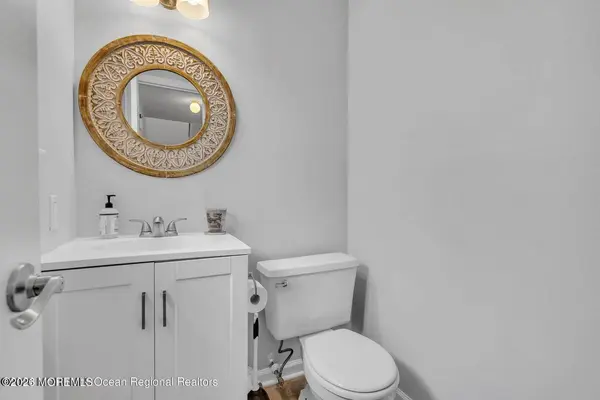145 Central Avenue #4B, Island Heights, NJ 08732