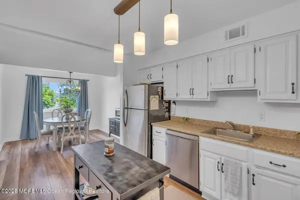 145 Central Avenue #4B, Island Heights, NJ 08732