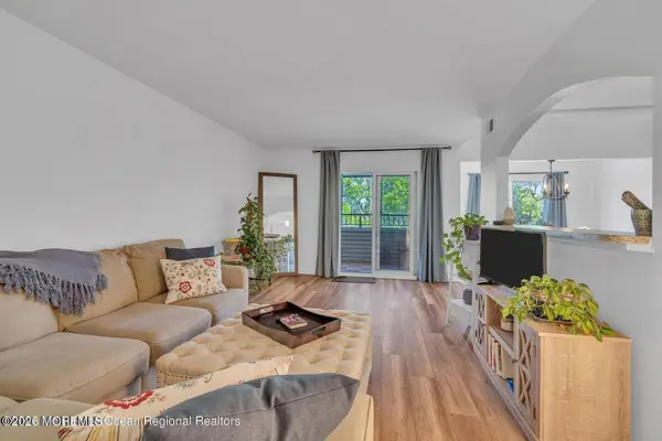 145 Central Avenue #4B, Island Heights, NJ 08732