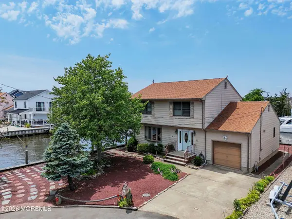 91 E Granada Drive, Brick, NJ 08723