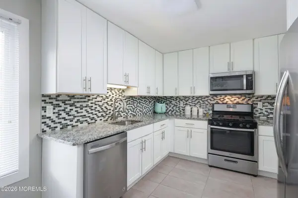 610 Bounty Court, Toms River, NJ 08753