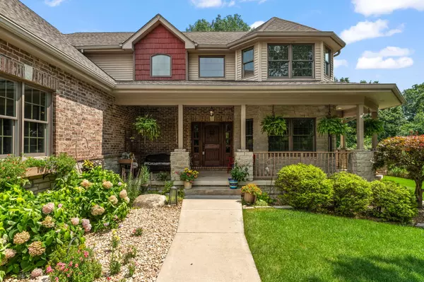 Schererville, IN 46375-6402,7243 Fawn Valley Dr