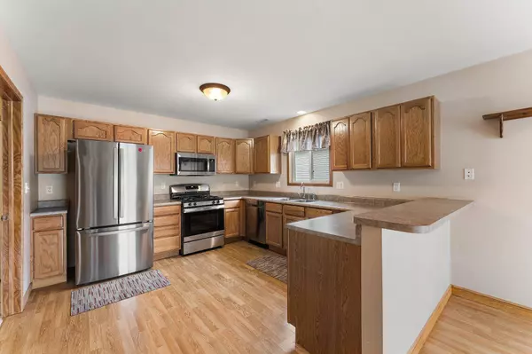 2713 41st PL, Highland, IN 46322