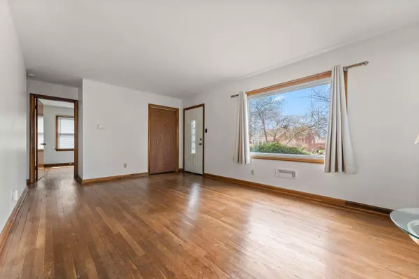 135 S Connecticut ST, Hobart, IN 46342