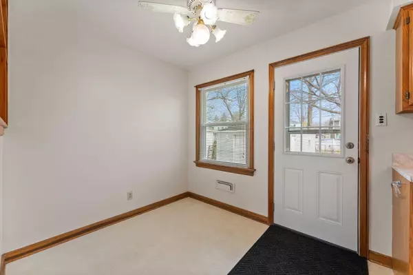 135 S Connecticut ST, Hobart, IN 46342